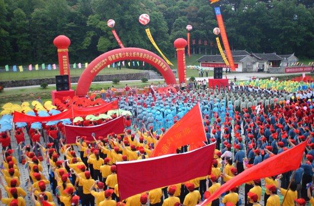 中医经络拍打拉筋疗法,拍拍打打好排石,拍打臀部疗法,推拿按摩